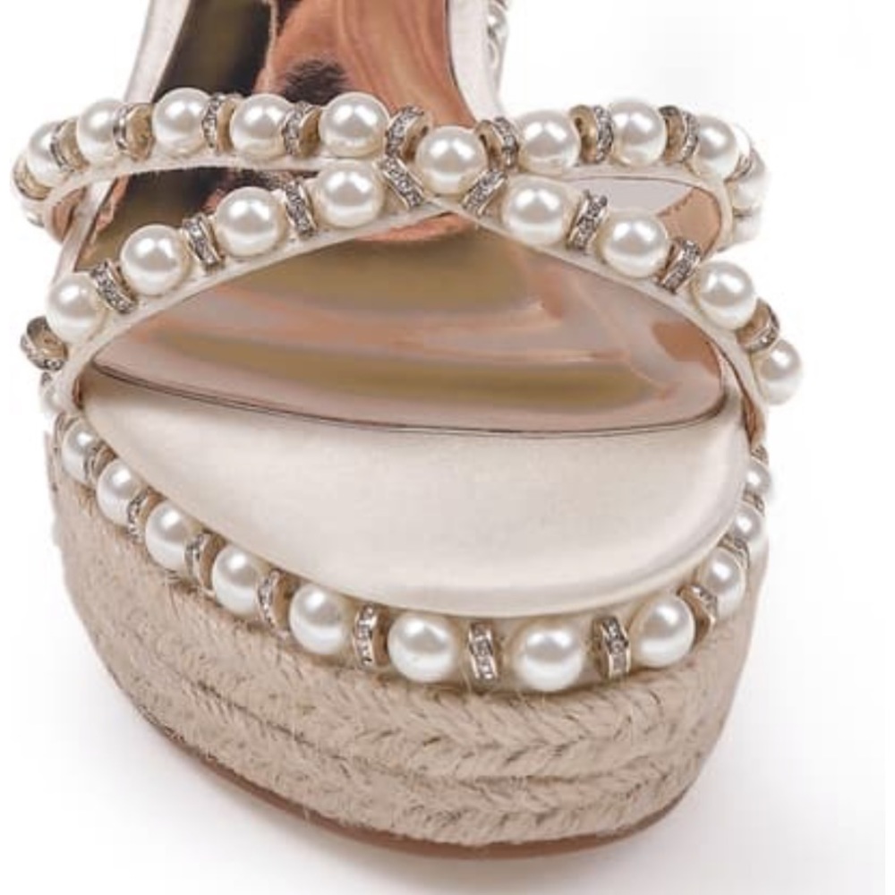 Badgley Mischka Georgeous ♥️ 👡